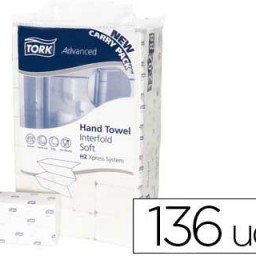 136 toallas de papel secamanos Tork 2 capas 21x33cm.